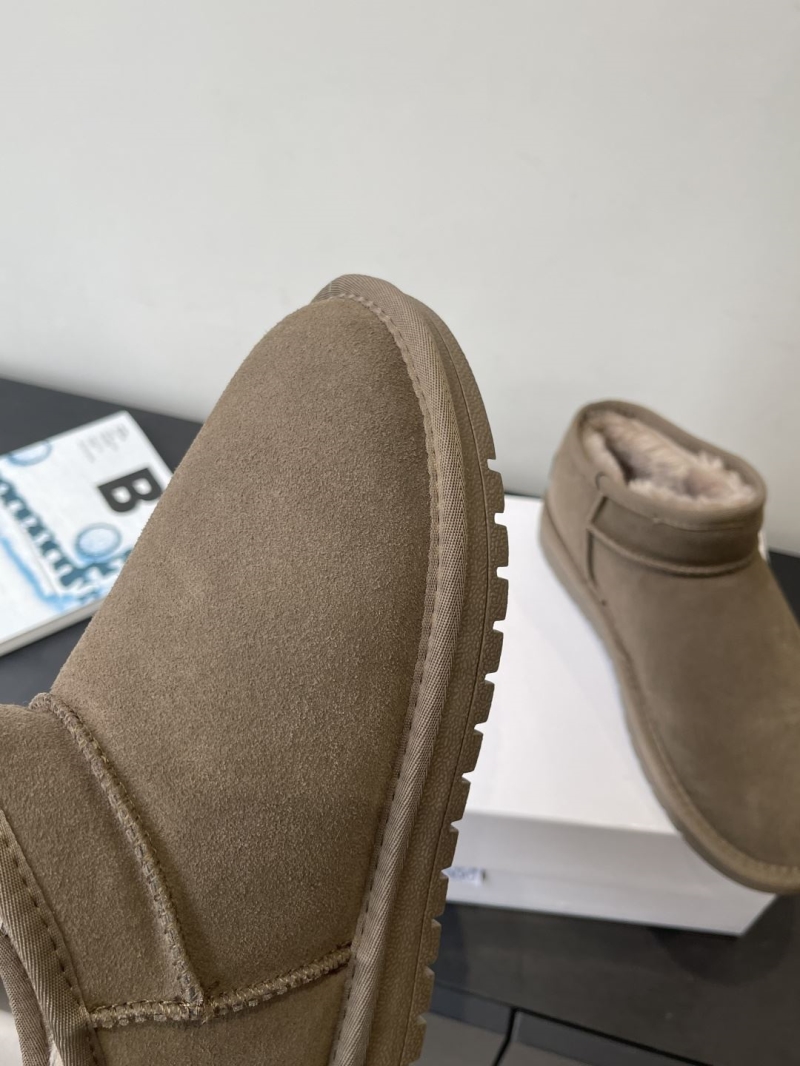 L0ew* boots